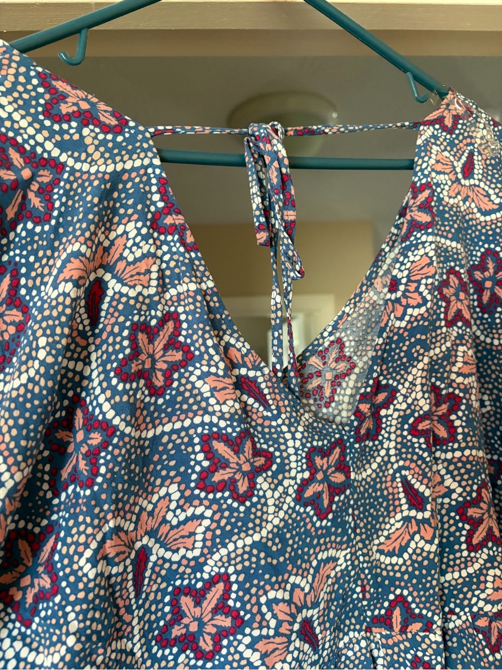 ANDREE BY UNIT Blue Floral Print Dress with Pink Accents